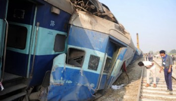 Tren Kazası: En Az 50 Ölü!
