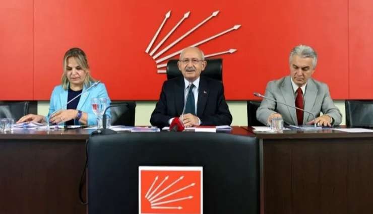 CHP Parti Meclisi Toplantısı Kulisleri Hareketlendirdi!