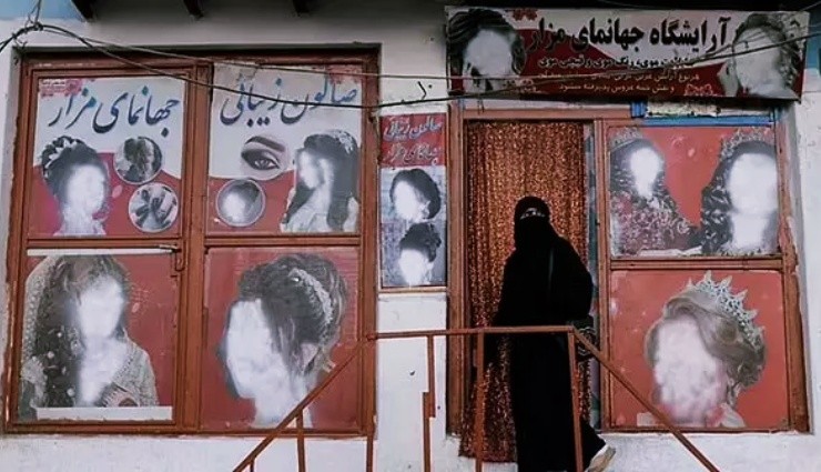 Taliban Kadın Kuaförlerini Yasakladı!