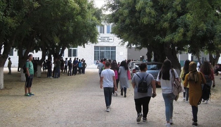 Yunanistan 9 Türk Azınlık Okulunu Kapatıyor!
