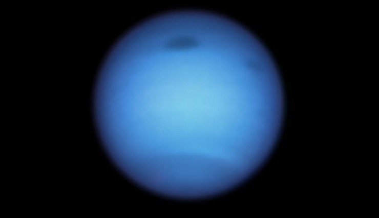 Araştırma: Neptün'ün Bulutları Yok Oluyor!