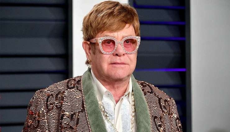 Elton John Hastaneye Kaldırıldı!