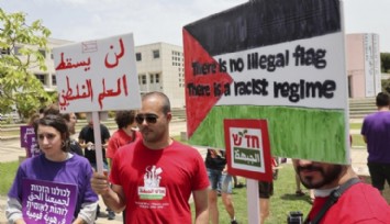 İsrailli Araplar'dan Bütçe Protestosu!