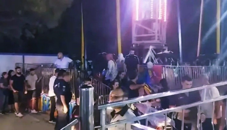 İzmir'de Lunaparkta Panik Ve Korku Anları!