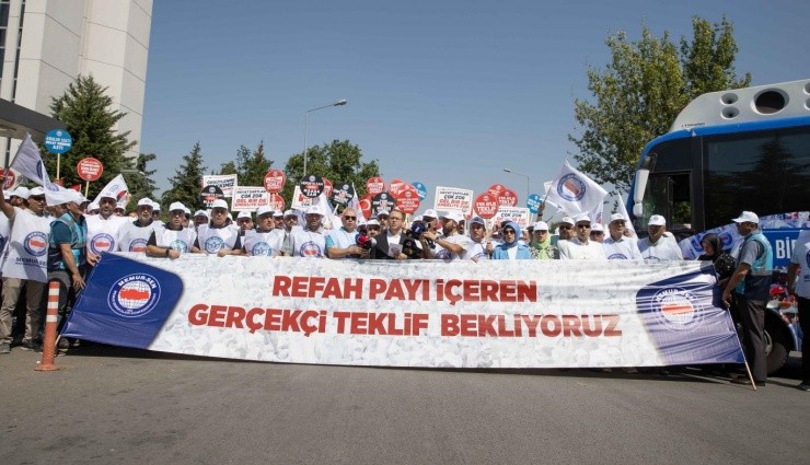 Memur-Sen'den Bakanlık Önünde Eylem!