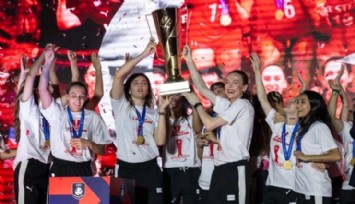 Avrupa Şampiyonluğunu İstanbul'da Kutladılar!