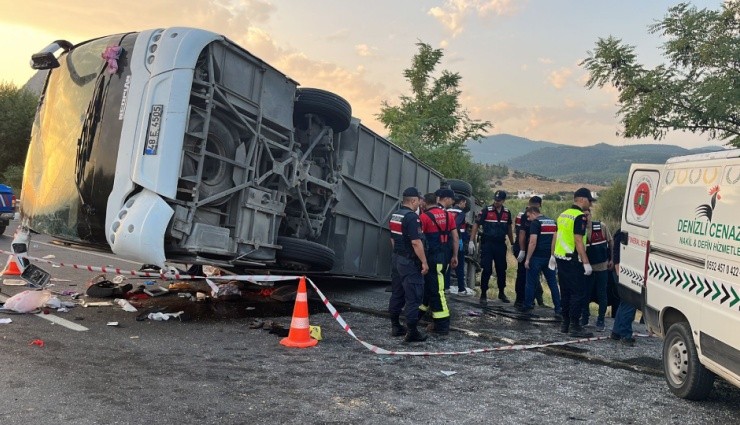 Denizli'de Feci Kaza! 6 Kişi Öldü!