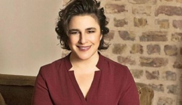 Esra Dermancıoğlu,Estetik Yaptıranları Fena Tiye Aldı!