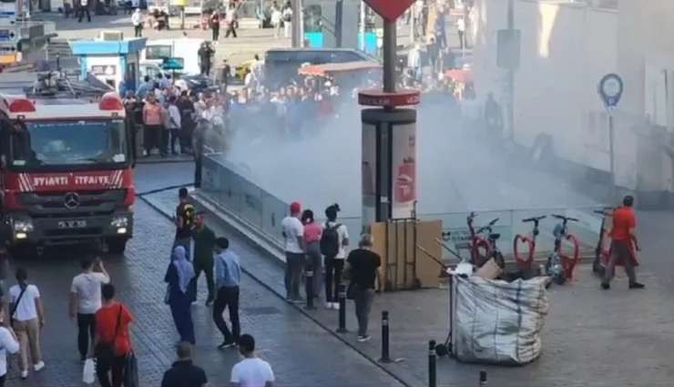 İstanbul'da Metro İstasyonunda Yangın Paniği