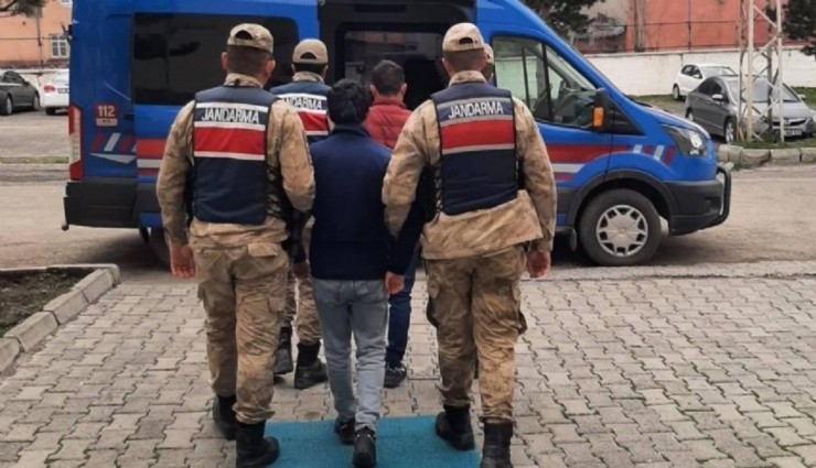 Yunanistan'a Kaçmaya Çalışan 8 Kişi Yakalandı!