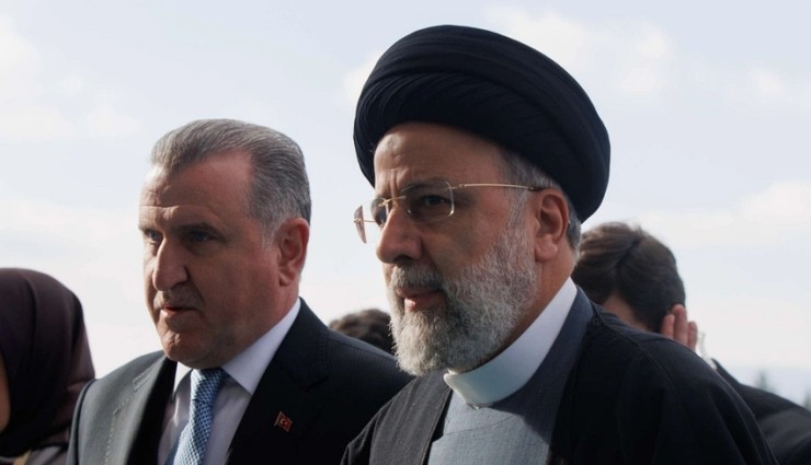 İran Cumhurbaşkanı Reisi Ankara'ya Geldi!