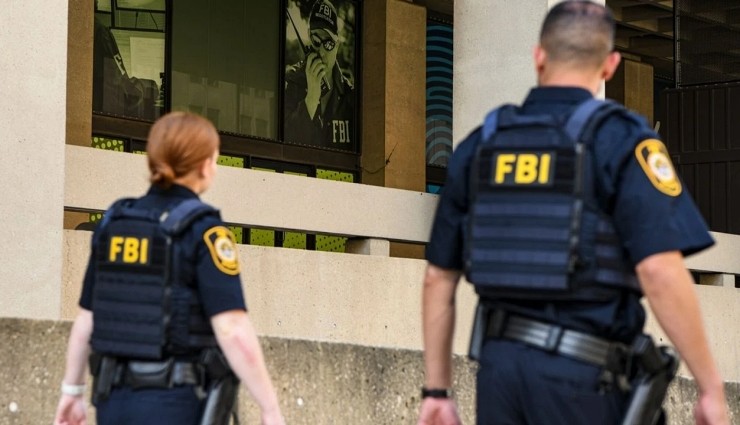 FBI Harekete Geçti: Devlet Sırrını Sızdırdılar!