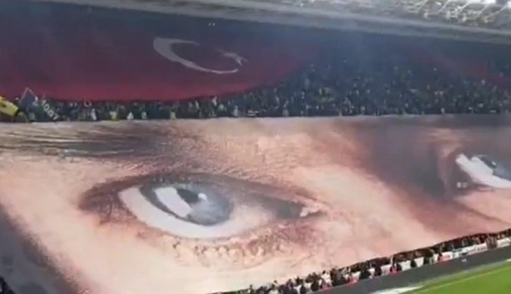 Kadıköy’de 10 Kasım Koreografi Gerginliği!