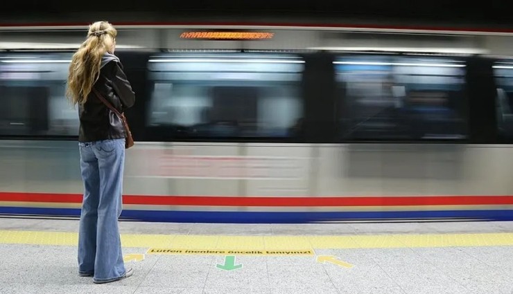 Marmaray'da Yeni Ulaşım Kartı Dönemi!