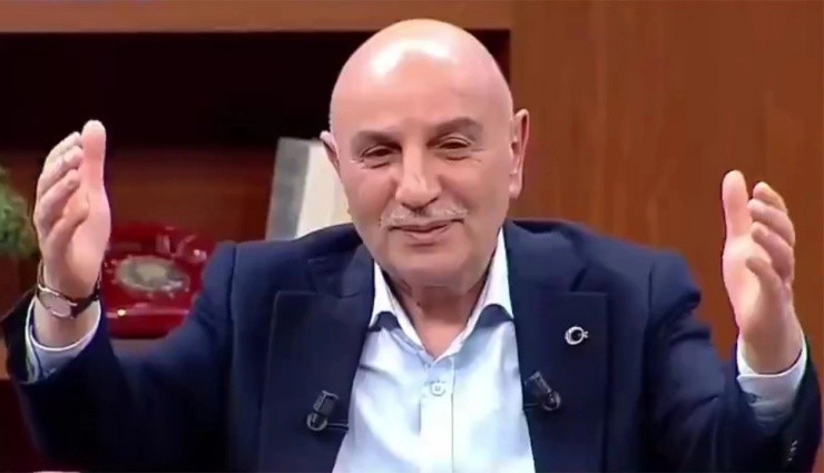 Turgut Altınok Canlı Yayında İstiklal Marşı'nı Yanlış Okudu!