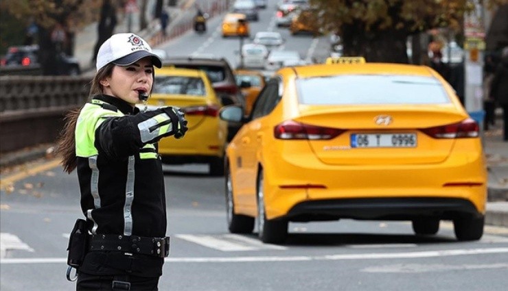 Ankara'da Bugün Bazı Yollar Trafiğe Kapatılacak!