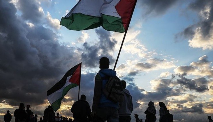 Filistin: 'Netanyahu İktidarda Kalmak İçin Savaşı Uzatıyor'