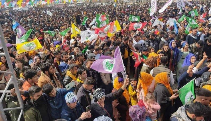 Nevruz Kutlamalarında 7 Kişi Gözaltına Alındı!