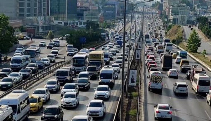 1 Mayıs'ta Ankara'da Bazı Yollar Araç Trafiğine Kapatılacak!