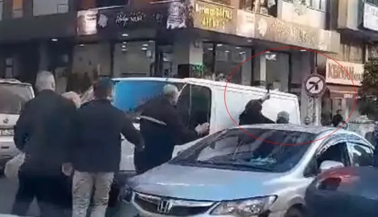 İstanbul'da Trafikte Baltalı Saldırı!