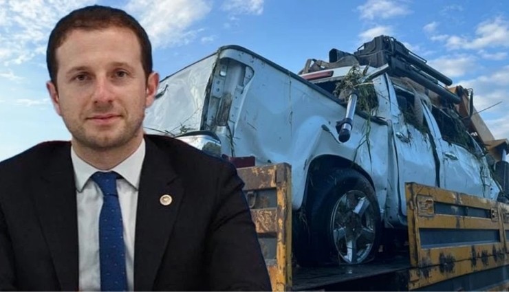 AK Parti Milletvekilinin Otomobili Kaza Yaptı!