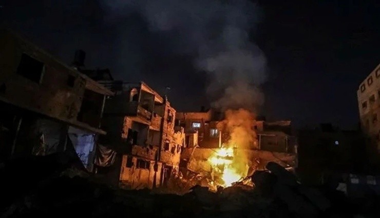 İsrail Refah'a Yoğun Hava Saldırısı Başlattı!