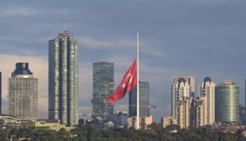 Türkiye'de Milli Yas Nedeniyle Bayraklar Yarıya İndirildi!