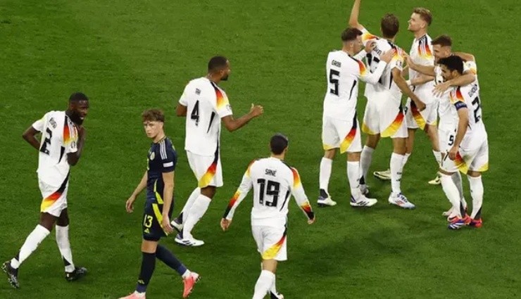 Almanya Açılış Maçında İskoçya'yı Dağıttı!