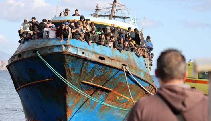 Batan Göçmen Teknesinden 34 Ceset Çıktı!