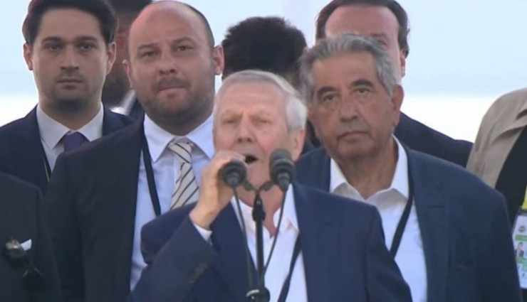 Fenerbahçe Seçiminde Gerginlik: Aziz Yıldırım Kongreyi Terk Etti!!