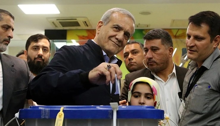 İran'ın Cumhurbaşkanlığı Seçiminde Son Durum!