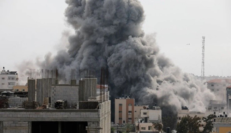İsrail, Yine Gazze'ye Saldırdı: Ölü Sayısı Artıyor!