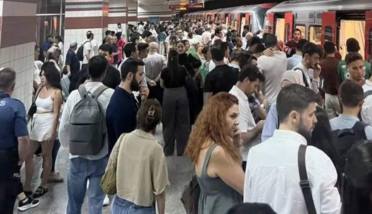 Ankara'da Metro Sistemi Çöktü!