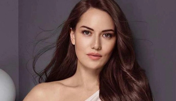 Fahriye Evcen'in Bahçe Keyfi!