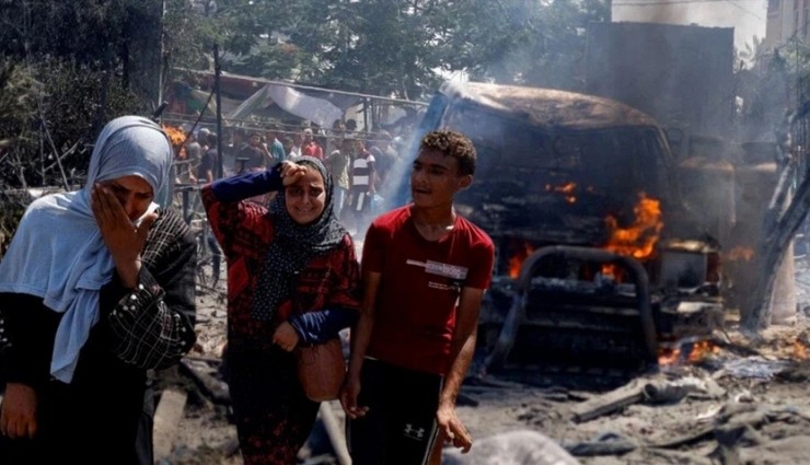 İsrail, Gazze'de 'Güvenli Bölgeye' Saldırdı: 50 Kişi Öldü!