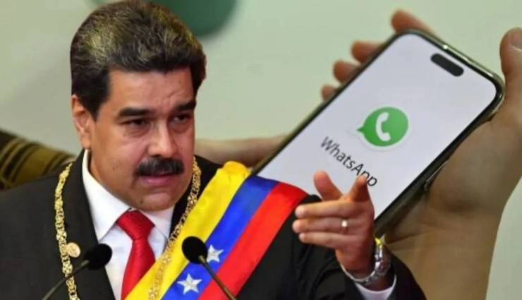 Maduro Canlı Yayında WhatsApp'ı Sildi!