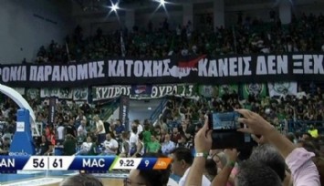 Panathinaikos Maçında Açılan Pankart Ortalığı Karıştırdı!