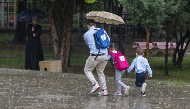 Valilik Duyurdu: Zonguldak'ta Eğitime Ara!