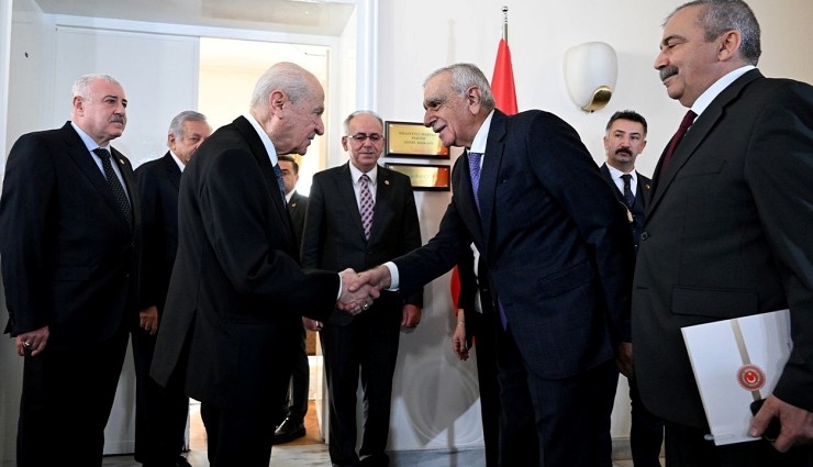 Ahmet Türk, Bahçeli'ye Övgü Yağdırdı!