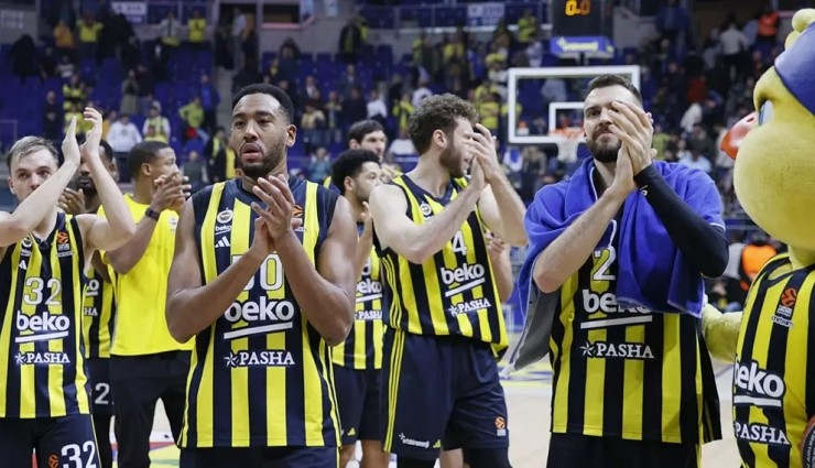 Fenerbahçe Beko, Evinde Anadolu Efes’i Devirdi!