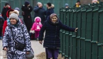 Slovakya’dan Ukraynalı Mültecilere Yardım Tehdidi!