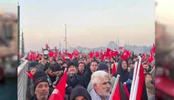 Soylu, Filistin İçin İstanbul'da Vatandaşlarla Yürüdü!