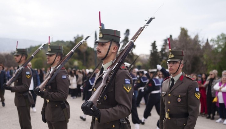 Yunanistan 'Milli Savunma Üniversitesi' Kuruyor!