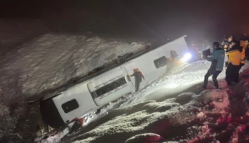 Bingöl'de Yolcu Otobüsü Şarampole Devrildi!