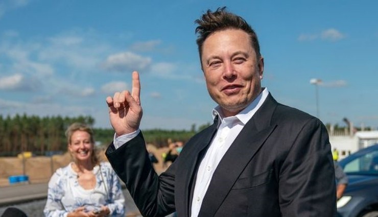 Elon Musk, Amerikalılara 5 Bin Dolar Dağıtmayı Planlıyor!