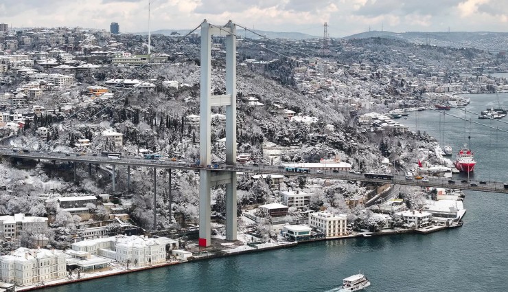 İstanbul'da hissedilen sıcaklık eksi 6'ya düştü!