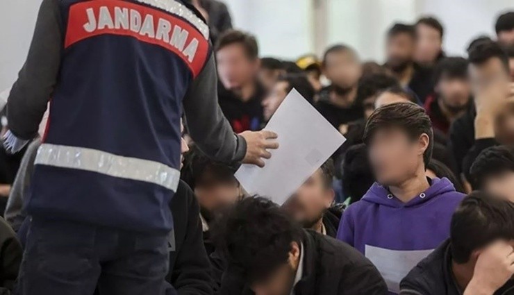 Hatay'da Operasyon: 8 İnsan Kaçakçısı Tutuklandı!